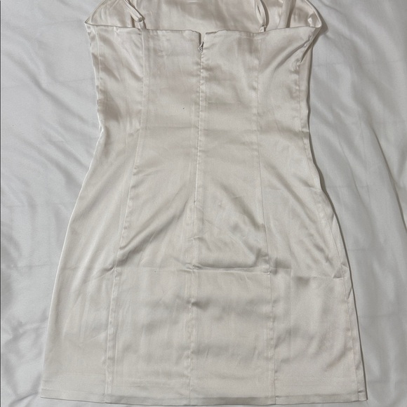 Sunday Best Cream Mini Dress Satin size 4 Aritzia - Picture 5 of 6